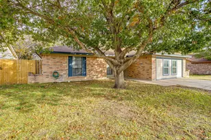 516 Clover Dr, Saginaw, TX 76179 - Photo 37