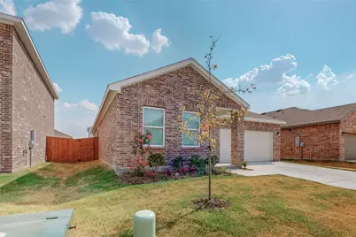 1649 Whitworth Drive, Fort Worth, TX 76052 - Photo 5