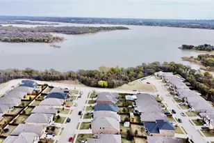 2917 Lampasas Ln, Little Elm, TX 75068 - Photo 39