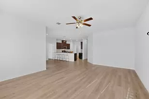 2917 Lampasas Ln, Little Elm, TX 75068 - Photo 9