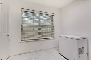 1417 Hamburg St, Dallas, TX 75215 - Photo 21