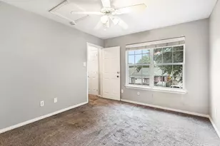 1417 Hamburg St, Dallas, TX 75215 - Photo 17