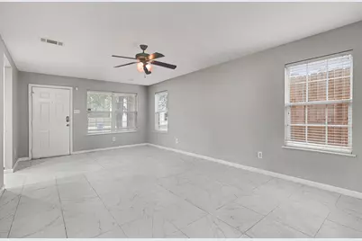 1417 Hamburg Street, Dallas, TX 75215 - Photo 3