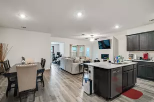 8366 Slowburn Dr, Garland, TX 75043 - Photo 7