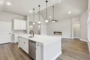 720 Cherry Bark Trl, Waxahachie, TX 75165 - Photo 11