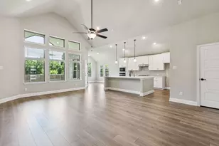 720 Cherry Bark Trl, Waxahachie, TX 75165 - Photo 7