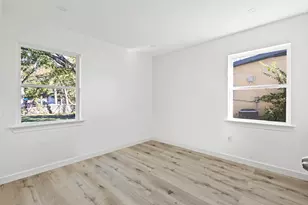 1825 Martin Luther Dr, Arlington, TX 76010 - Photo 17