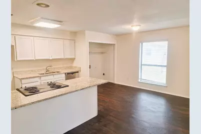 628 Edwards Drive, Saginaw, TX 76179 - Photo 9