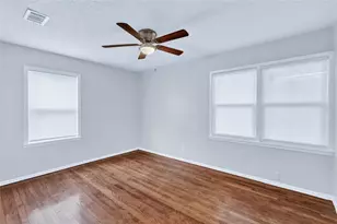 4208 Huckleberry Cir, Dallas, TX 75216 - Photo 11