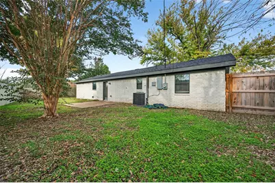 604 E Summit Street, Sherman, TX 75090 - Photo 27