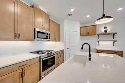 524 Brookside Drive, Van Alstyne, TX 75495 - Photo 11