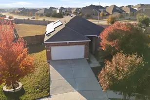 8101 Kurgan Trail, Fort Worth, TX 76131 - Photo 1