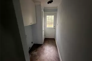 305 E Bradford St, Troup, TX 75789 - Photo 11