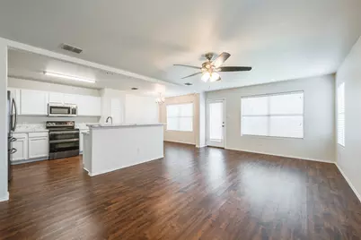 7500 Lazy Spur Boulevard, Fort Worth, TX 76131 - Photo 5