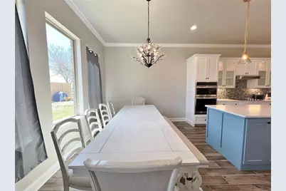 101 Hearthstone Court, Weatherford, TX 76087 - Photo 11