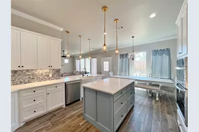 101 Hearthstone Court, Weatherford, TX 76087 - Photo 11