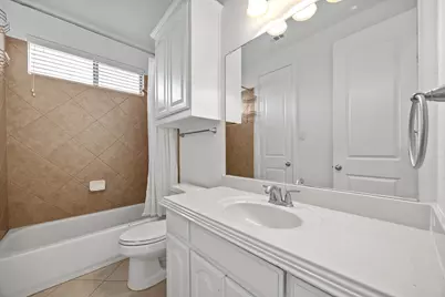 2242 Legacy Trail, Irving, TX 75063 - Photo 31