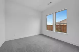 11524 Ely Pl, Fort Worth, TX 76052 - Photo 19