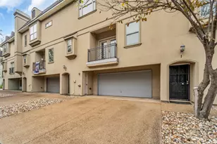 2203 N Carroll Ave, Dallas, TX 75204 - Photo 3