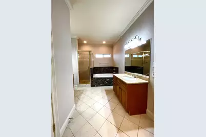 2203 N Carroll Avenue #1, Dallas, TX 75204 - Photo 11