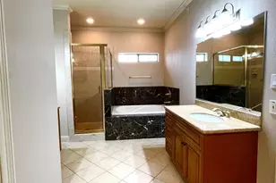 2203 N Carroll Ave, Dallas, TX 75204 - Photo 11