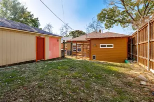 214 S Briscoe Blvd, Dallas, TX 75211 - Photo 29