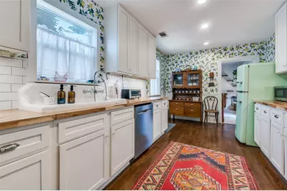 214 S Briscoe Boulevard, Dallas, TX 75211 - Photo 15