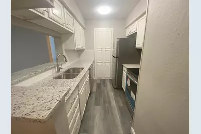 1310 Harwell Drive #4721, Arlington, TX 76011 - Photo 5