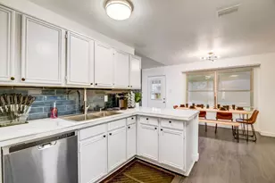 4233 Glen Ridge Dr, Arlington, TX 76016 - Photo 17