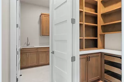 2300 Candlestick Drive, Granbury, TX 76049 - Photo 27