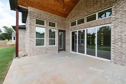 2300 Candlestick Drive, Granbury, TX 76049 - Photo 31