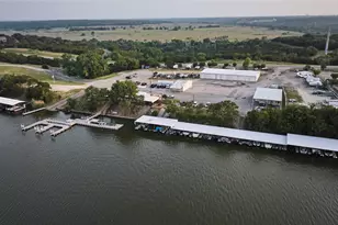 2300 Candlestick Dr, Granbury, TX 76049 - Photo 37