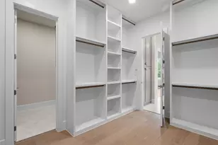 2300 Candlestick Dr, Granbury, TX 76049 - Photo 23