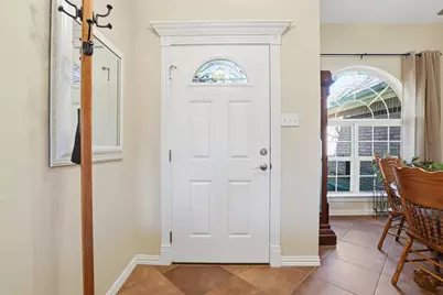 3300 Hummingbird Court, Granbury, TX 76049 - Photo 7