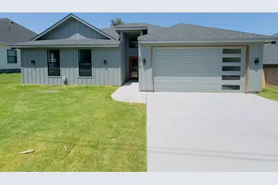 2512 San Gabriel Drive, Granbury, TX 76048 - Photo 3