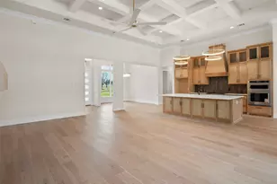 2416 Candlestick Dr, Granbury, TX 76049 - Photo 9