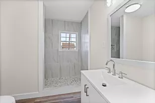 711 E Cowan Ave, Mart, TX 76664 - Photo 29