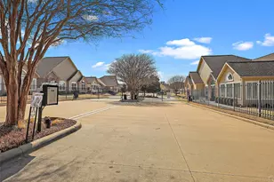 2601 Marsh Ln, Plano, TX 75093 - Photo 31