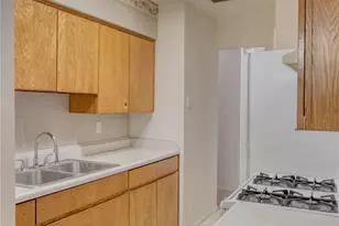 4649 Western Oaks Dr, Dallas, TX 75211 - Photo 17