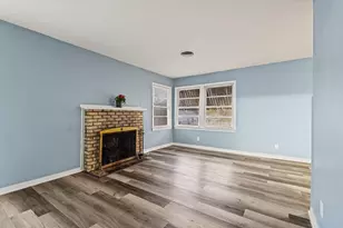 531 W Bullock St, Denison, TX 75020 - Photo 5