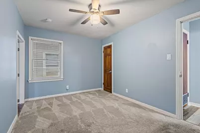 531 W Bullock Street, Denison, TX 75020 - Photo 21