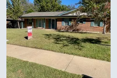 1707 Oakridge Drive, Pantego, TX 76013 - Photo 1