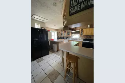 4628 Burton Avenue, Fort Worth, TX 76105 - Photo 9