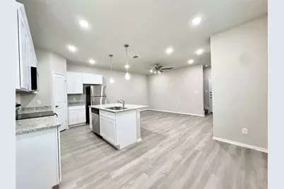 3501 E Renfro Street #407, Burleson, TX 76028 - Photo 7