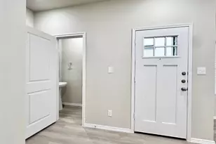 3501 E Renfro St, Burleson, TX 76028 - Photo 13