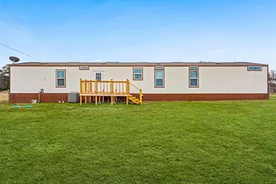 3210 Robinhood Drive, Granbury, TX 76048 - Photo 9