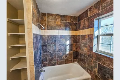 1618 Roberts Street, Sweetwater, TX 79556 - Photo 19