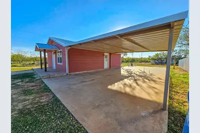 1618 Roberts Street, Sweetwater, TX 79556 - Photo 3