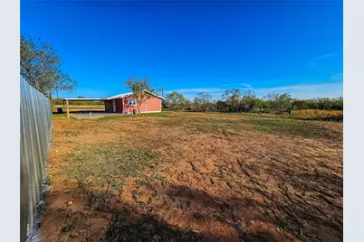 1618 Roberts Street, Sweetwater, TX 79556 - Photo 7