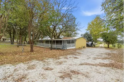 364 Wonder Drive, Springtown, TX 76082 - Photo 5